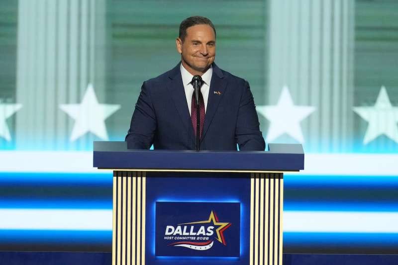 GOP congressional candidate Jay Feely says the US needs data centers to compete with China, putting him at odds with Arizona voters concerned over water and utility costs. Could it cost him his race? GOP congressional candidate Jay Feely says the US needs data centers to compete with China, putting him at odds with Arizona voters concerned over water and utility costs. Could it cost him his race?