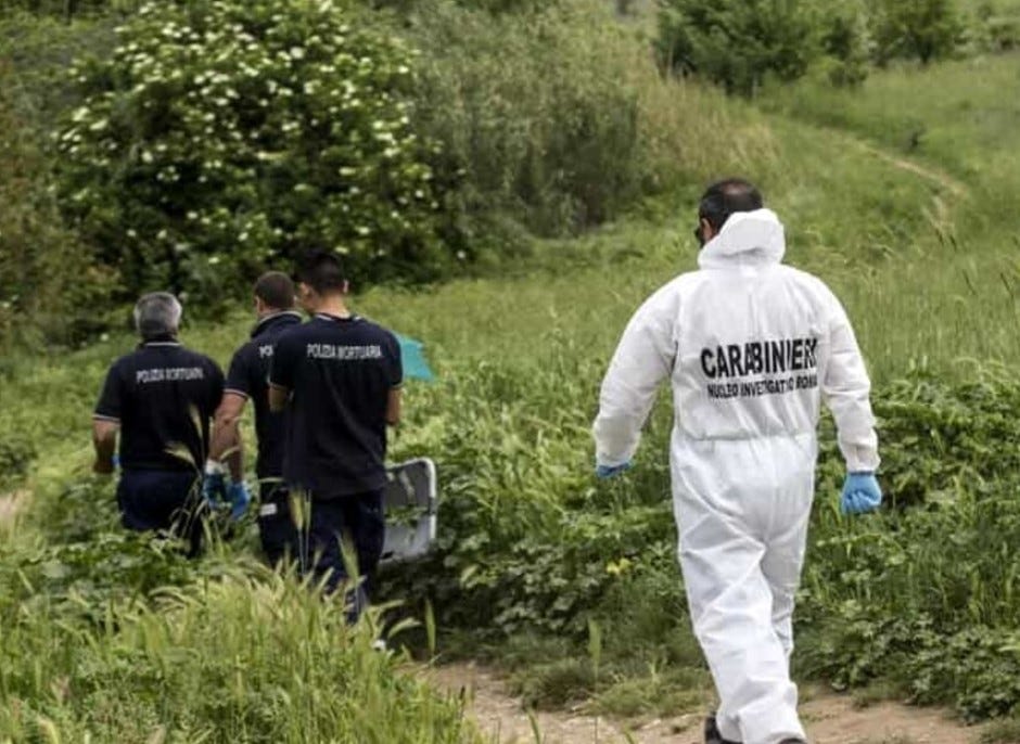 ritrovato cadavere campo vicino teano