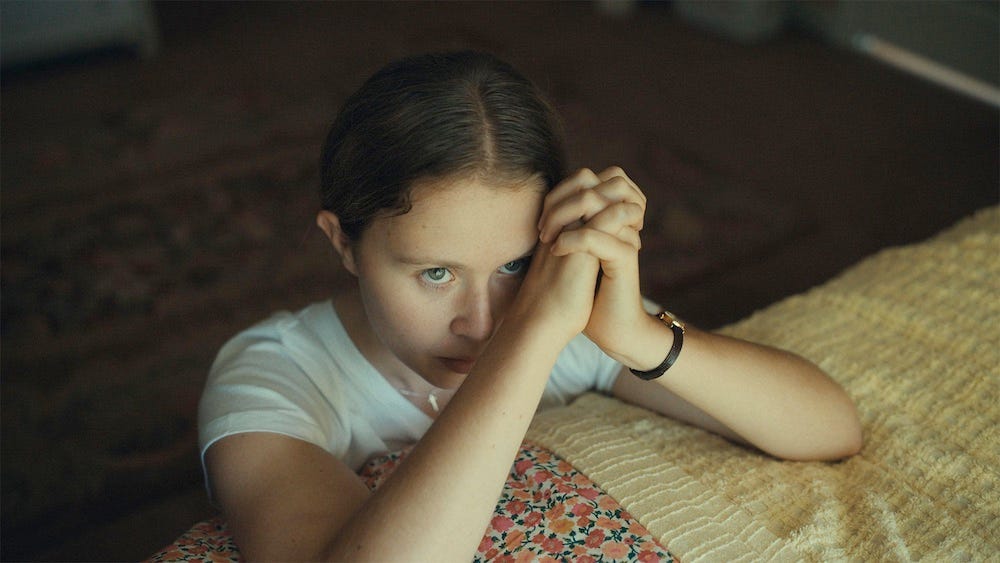 The Starling Girl' Review: Eliza Scanlen Questions Her Faith