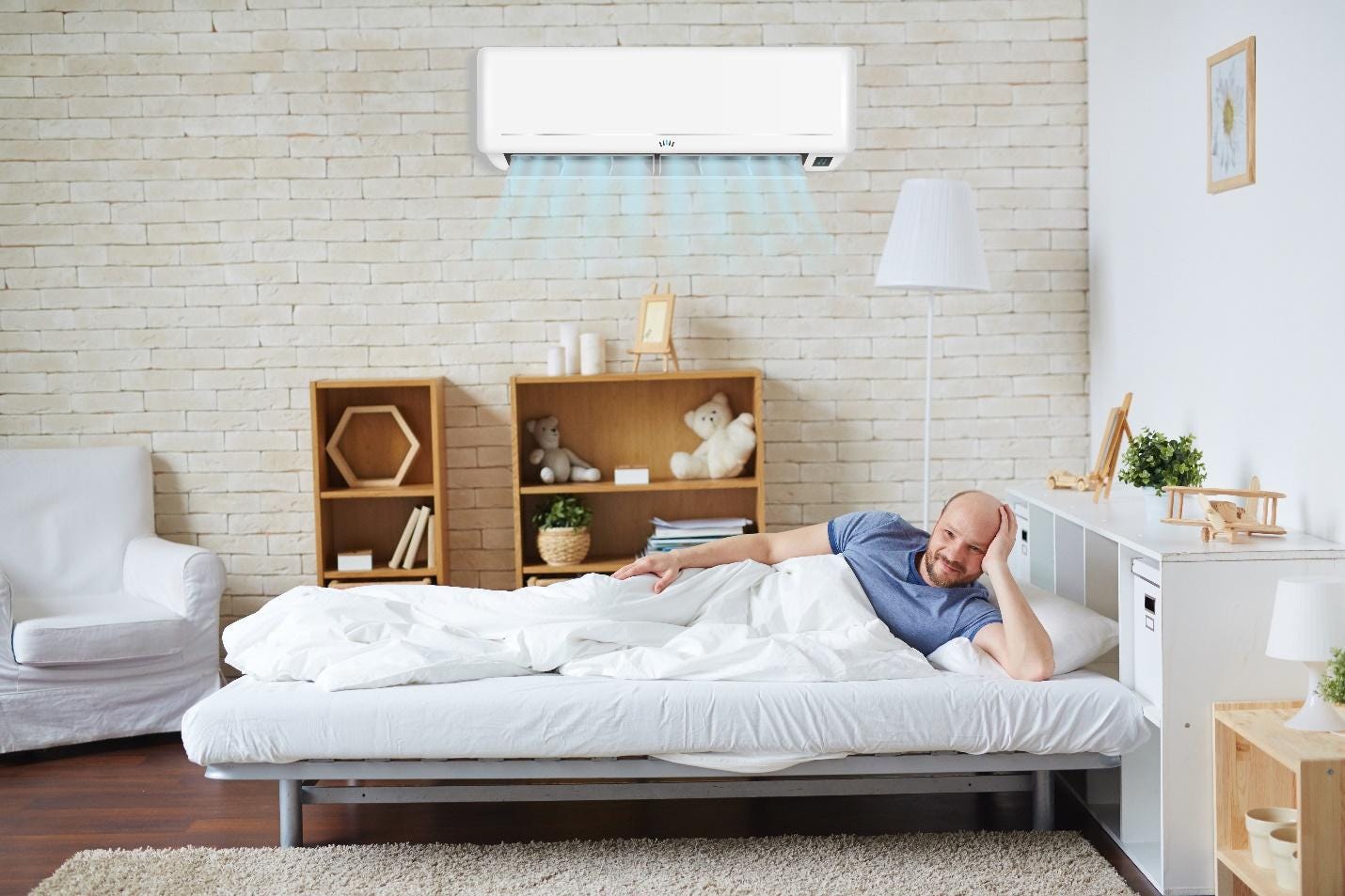 A person lying on a bed

Description automatically generated