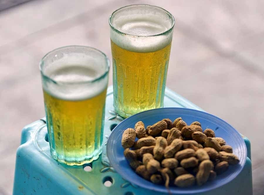 Bia Hoi - Local draft beer in Vietnam