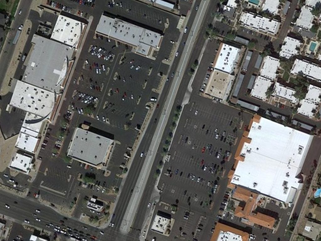 How Phoenix’s ‘Invisible’ Parking Lots Are Making Its Heat Problems Worse How Phoenix’s ‘Invisible’ Parking Lots Are Making Its Heat Problems Worse