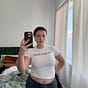 Clara Olson's avatar