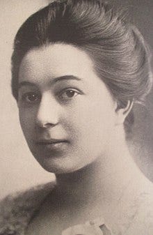 Sonia Delaunay portrait photograph.jpg Sonia Delaunay portrait photograph.jpg