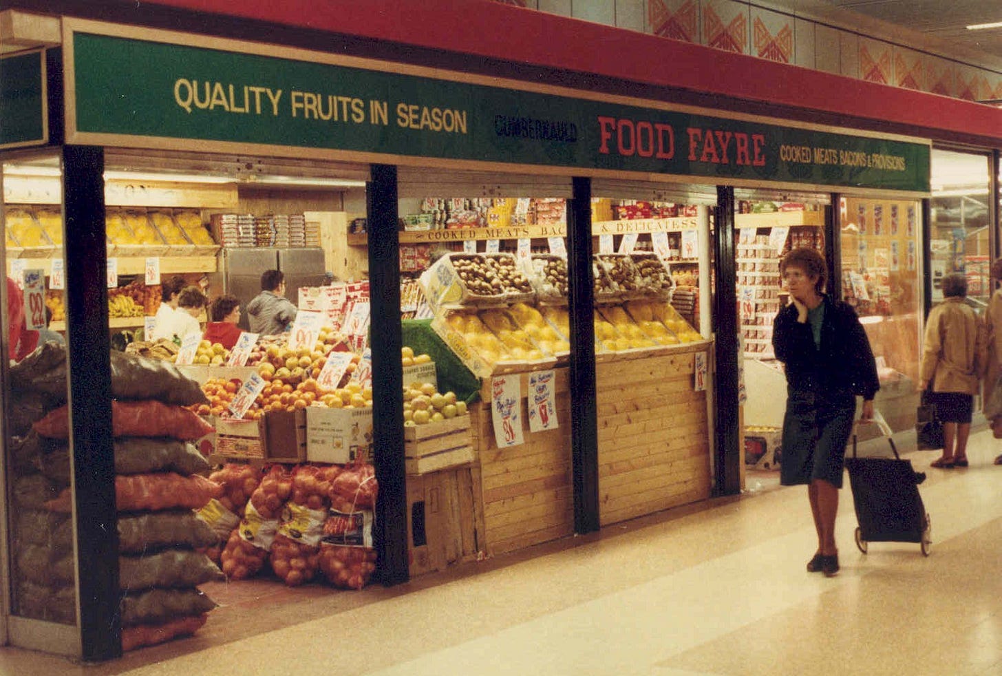 Copyright North Lanarkshire Council. UT-181-4(Fruit shop,1590).jpg. Original photograph is held at North Lanarkshire Archives in the records of the Cumbernauld Development Corporation. Copyright North Lanarkshire Council. UT-181-4(Fruit shop,1590).jpg. Original photograph is held at North Lanarkshire Archives in the records of the Cumbernauld Development Corporation.