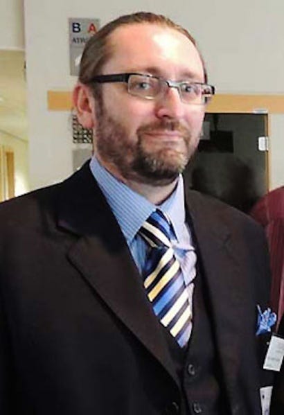 File:Knowles.jpg