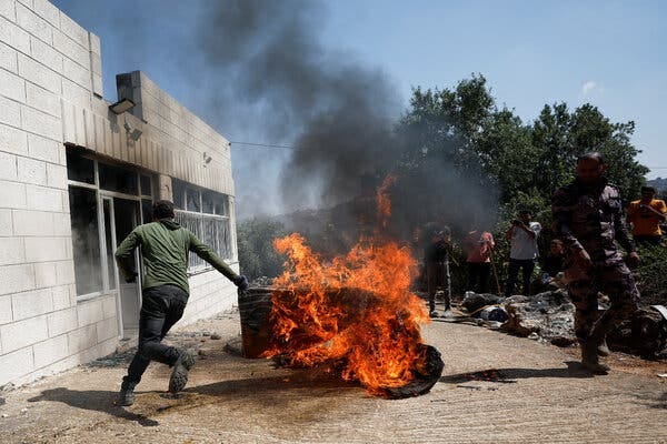 Israel Settlers Attack Palestinian Towns - The New York Times