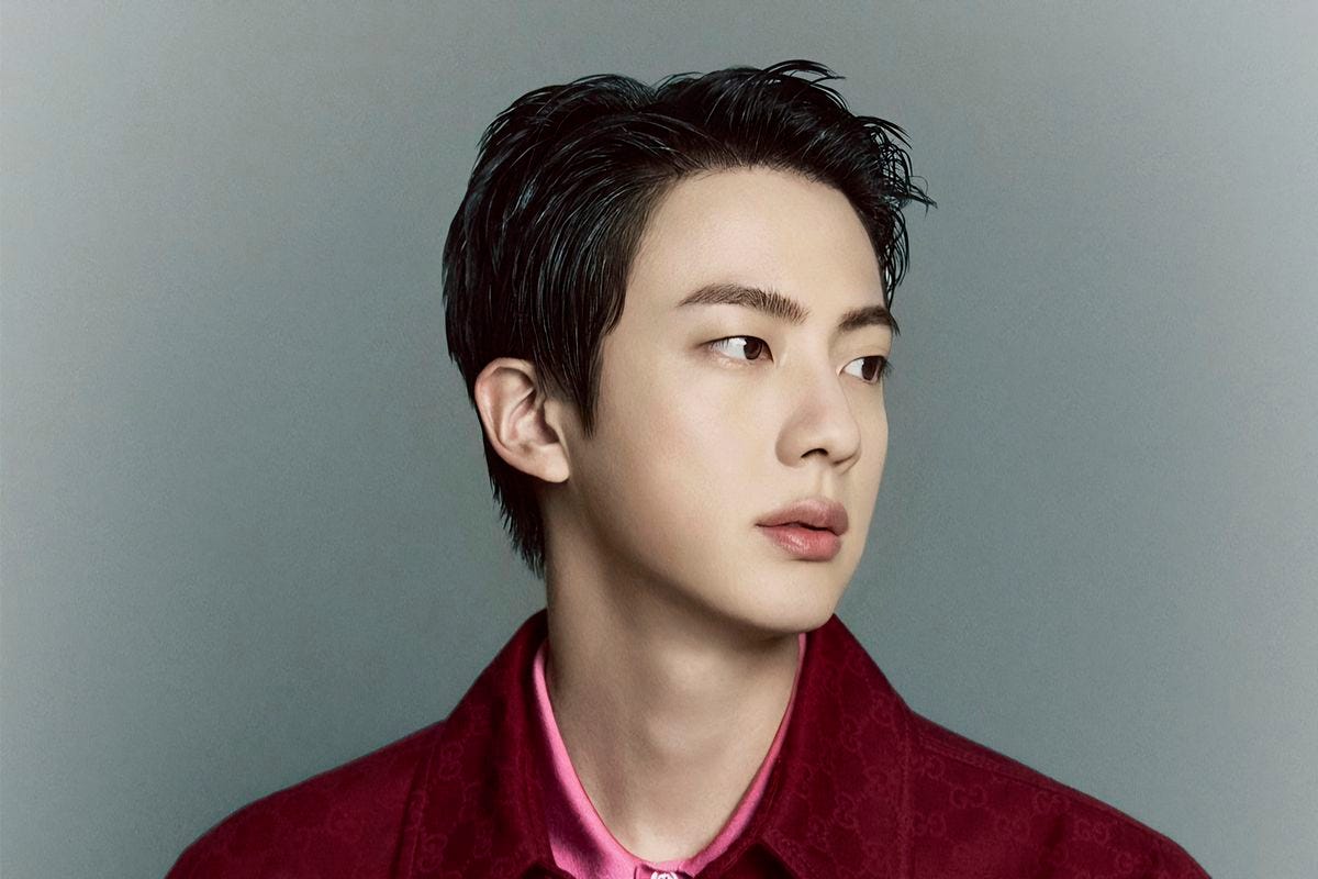Kim Seokjin: The Steady Flame - by Wallea Eaglehawk, image size:1200x800