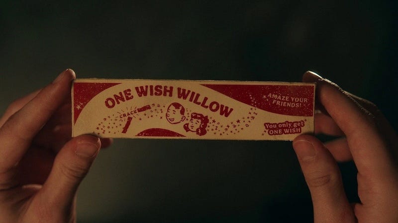 A close up of the One Wish Willow box from Obsession. A close up of the One Wish Willow box from Obsession.