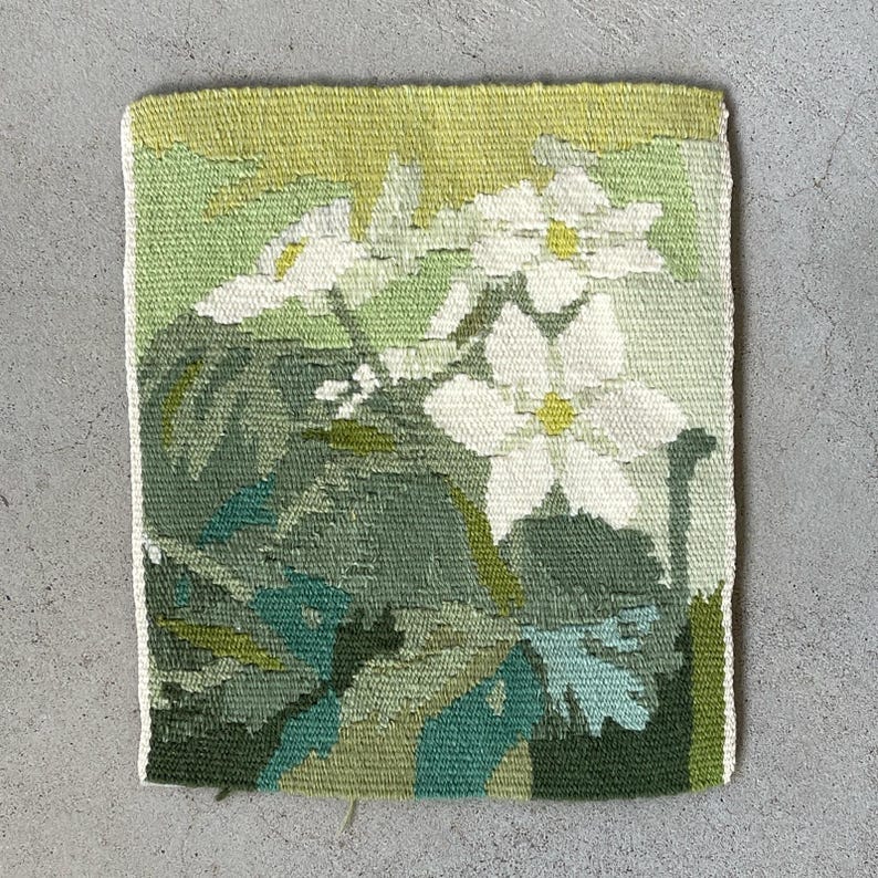 BEAUTIFUL SWEDISH TAPESTRY / Small wall hanging / Hand made / Vintage / Scandinavian / Wool / 60s 70s / Flemish woven / Flat weave / Flowers image 1