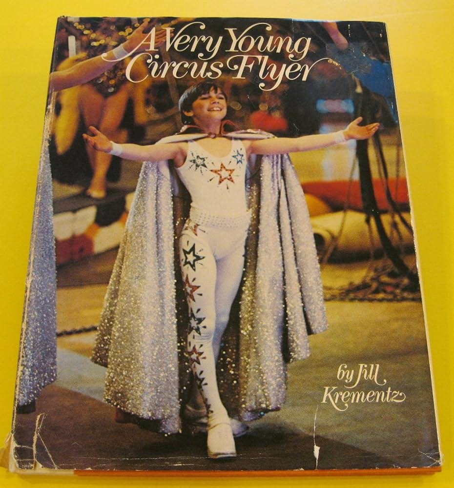 Amazon.com: A Very Young Circus Flyer: 9780394505749: Krementz, Jill: Books