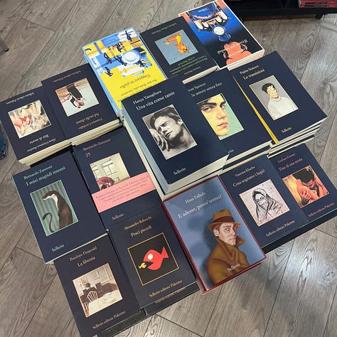 book covers in bookshops in Italy