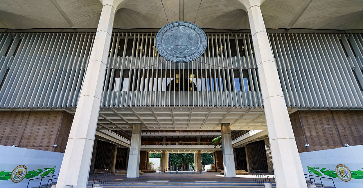 Hawaii introduces legislation to change indecent exposure laws