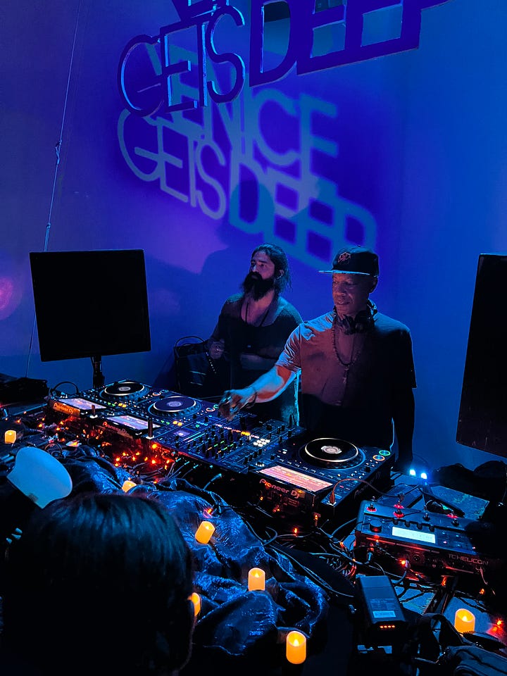 DJ, music, dancefloor, oura ring