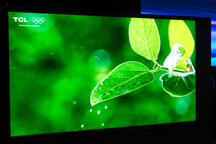 TCL X11L SQD-Mini LED TV