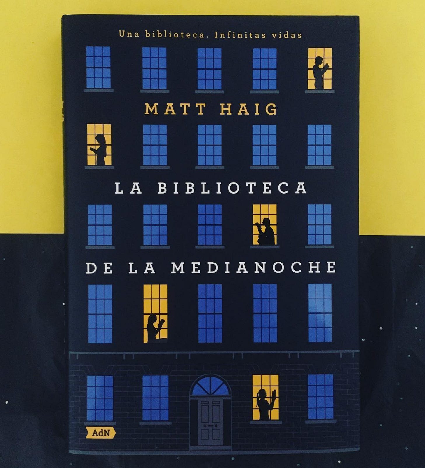 la biblioteca de la medianoche