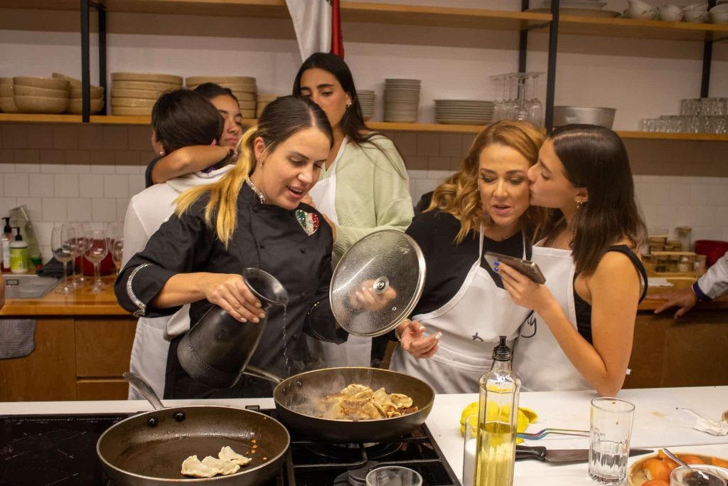 Cooking Parties - El Taller Gastronómico Cooking Parties - El Taller Gastronómico