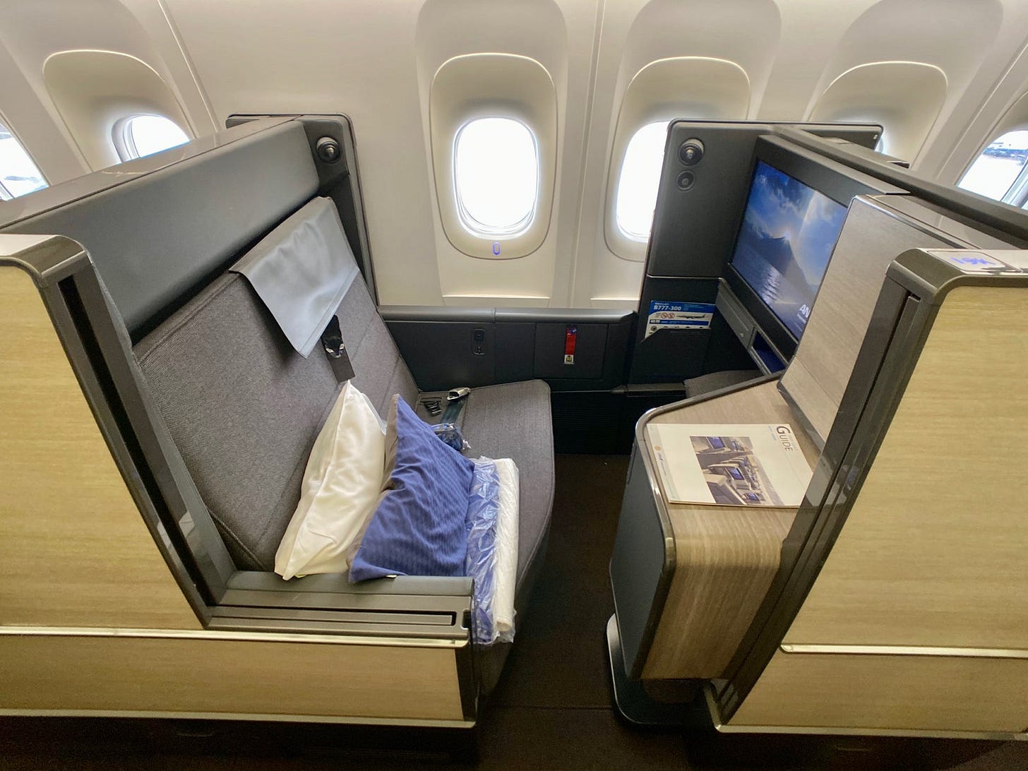The new gold standard: Review of The Room, ANA's new business class on the  Boeing 777-300ER - The Points Guy