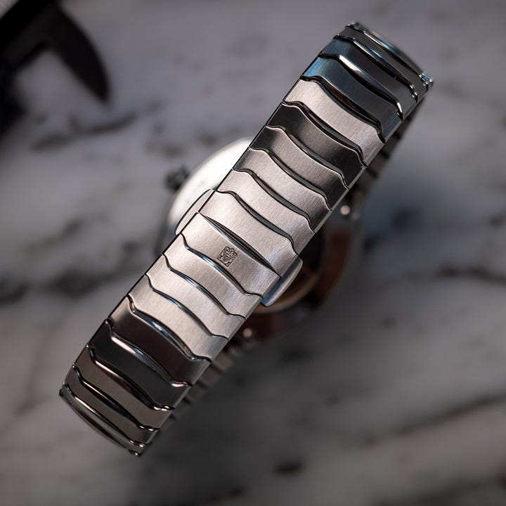 H Moser Streamliner 34 bracelet