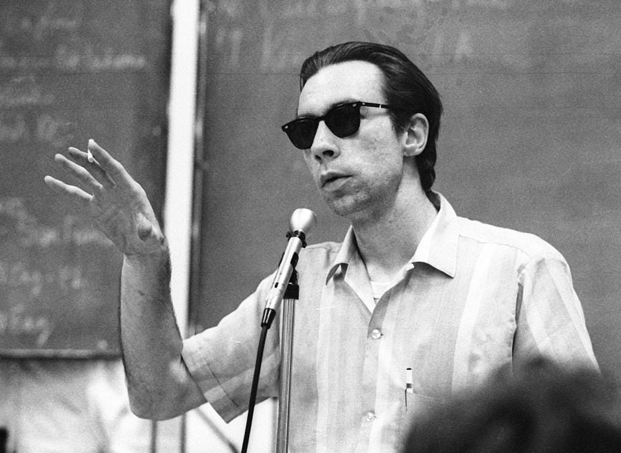 Discurso de Carl Oglesby en Michigan por Tom Copi Discurso de Carl Oglesby en Michigan por Tom Copi