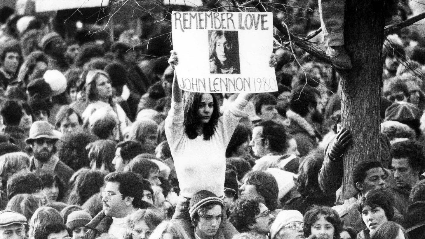 40 years ago tonight, Monday Night Football broke the news of John Lennon's  murder - ProFootballTalk