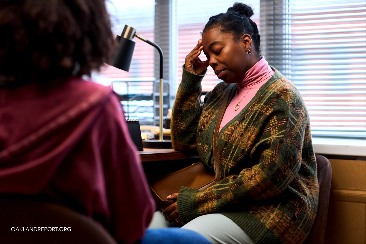 80% of Black residents polled said they have no confidence in Oakland Unified School District’s ability to resolve its budget challenges. (Image source: Oakland Report / Adobe Stock)