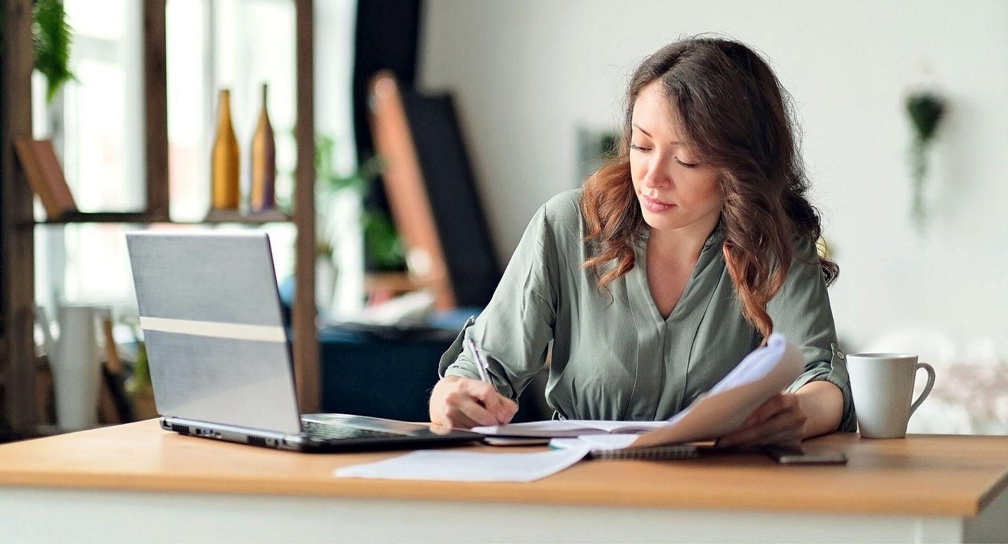 Como a inteligência emocional transforma o feedback em ferramenta de desenvolvimento