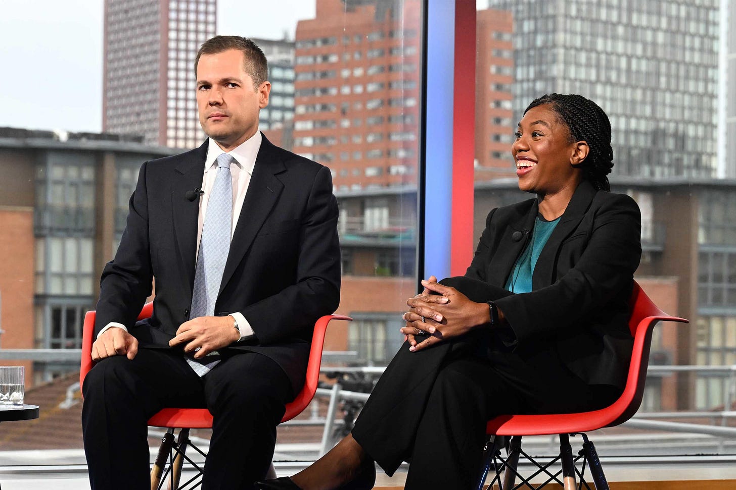 Robert Jenrick closing in on Kemi Badenoch in Tory leadership race, poll  shows | The Independent