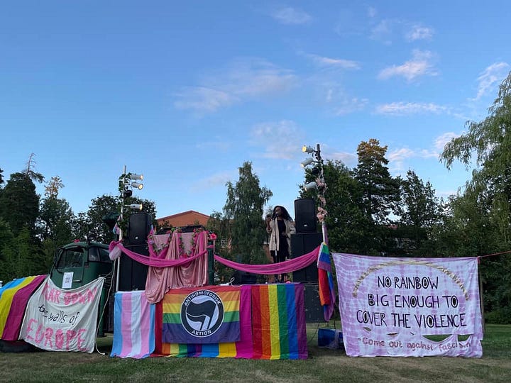 Våldsbejakande budskap under Queers Against Fascism “festival” i centrala Uppsala.