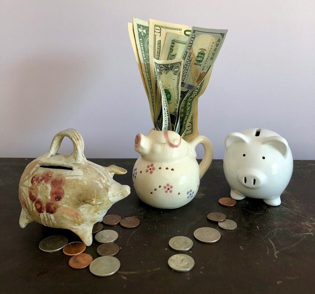 white ceramic teapot beside white ceramic teapot white ceramic teapot beside white ceramic teapot