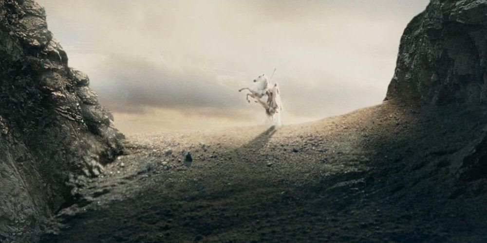 Gandalf's 10 Most Iconic Quotes From The Lord Of The Rings And The Hobbit