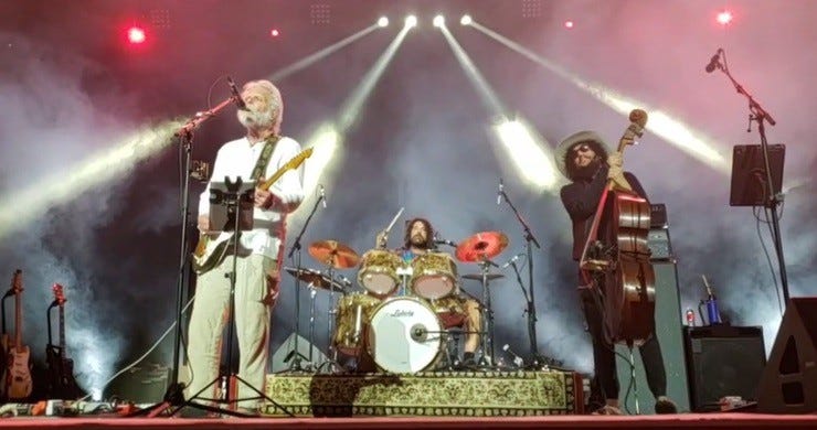 Bob weir wolf brothers reno Bob weir wolf brothers reno