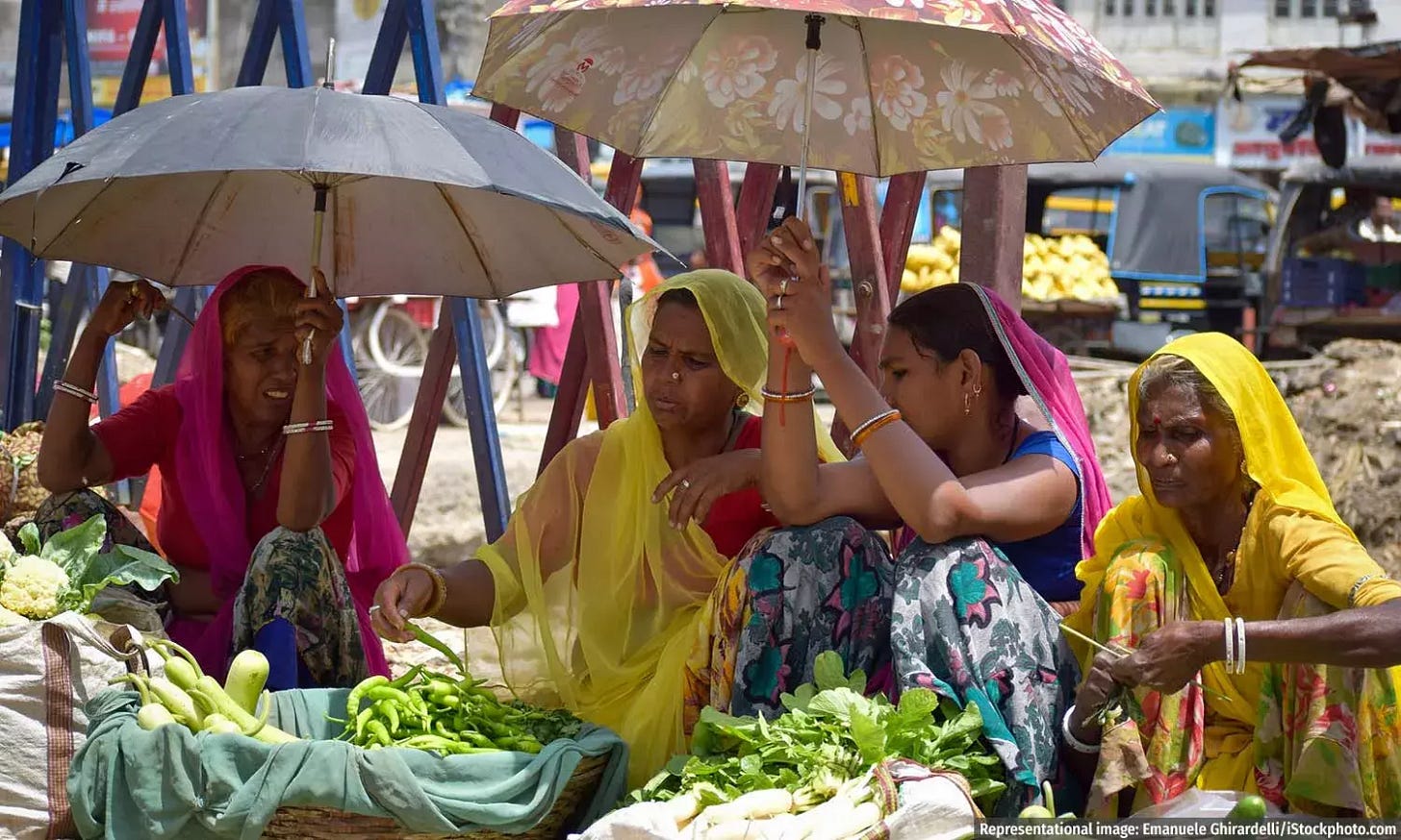 Street Vendors, Small-Site Construction Workers Fall Through Indias Labour Code Protections Street Vendors, Small-Site Construction Workers Fall Through Indias Labour Code Protections