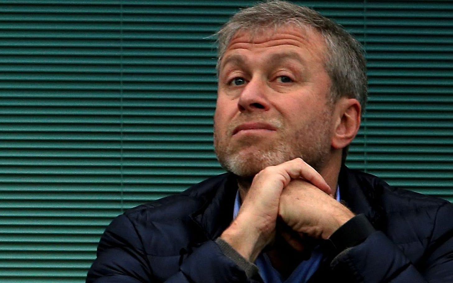 Roman Abramovich confirms he is selling Chelsea – donating net proceeds to  victims of war in Ukraine