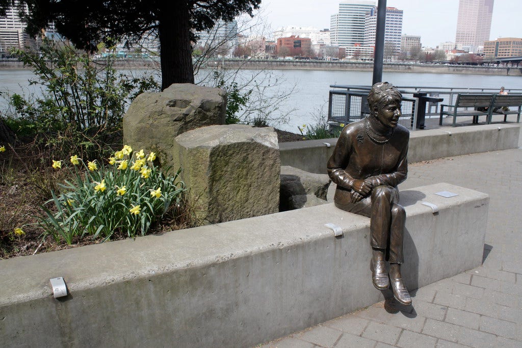 Vera Katz statue, Eastbank Esplanade Vera Katz statue, Eastbank Esplanade