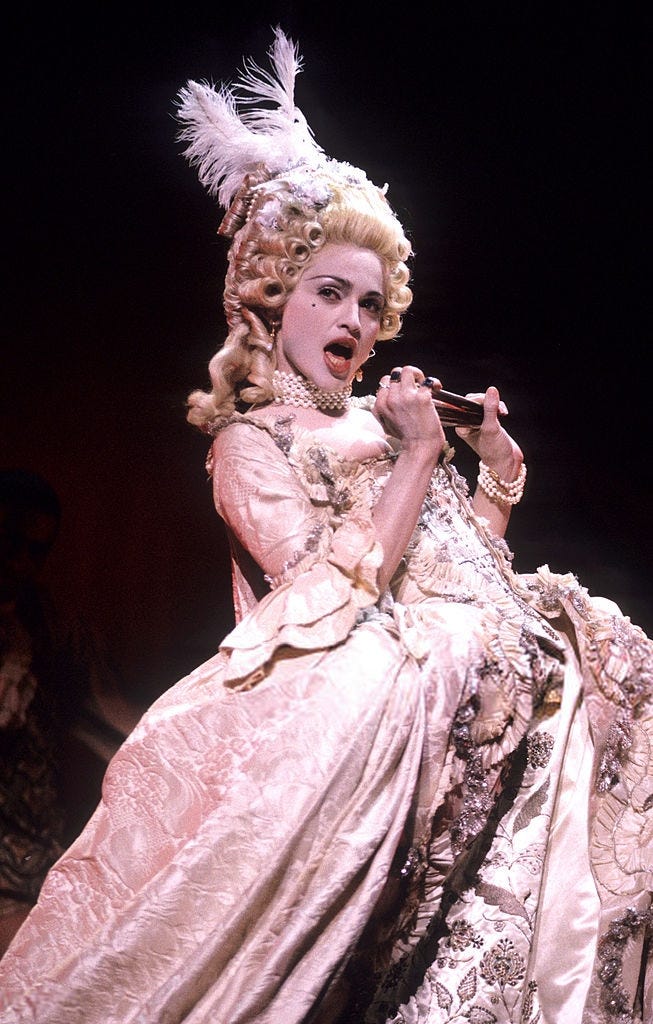 Oh Yeah Pop — Madonna at the 1990 MTV Video 🎶 Awards,... Oh Yeah Pop — Madonna at the 1990 MTV Video 🎶 Awards,...