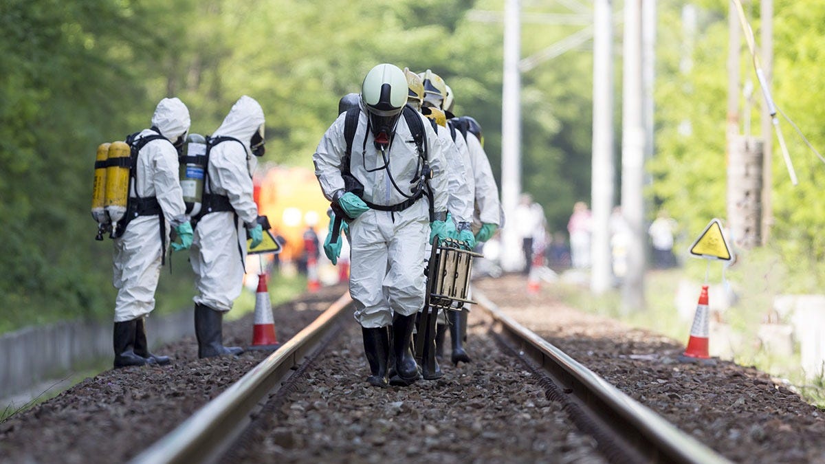 Railcar Cleanups | Clean Management Environmental Group, Inc.