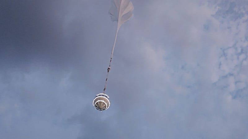 Spaceship Neptune in Flight