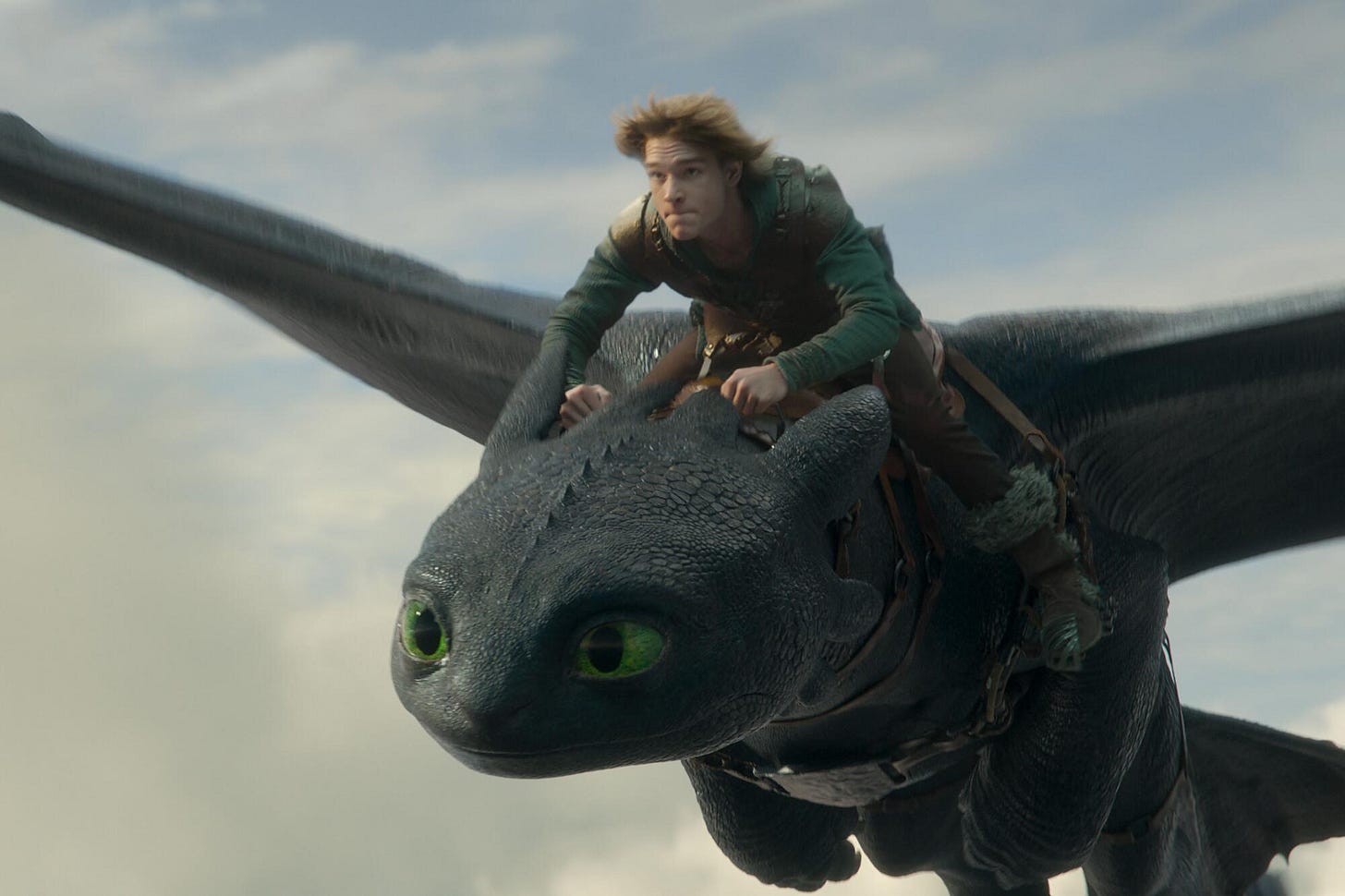 How to Train Your Dragon' review: Photo-realistic remake loses some magic -  Los Angeles Times