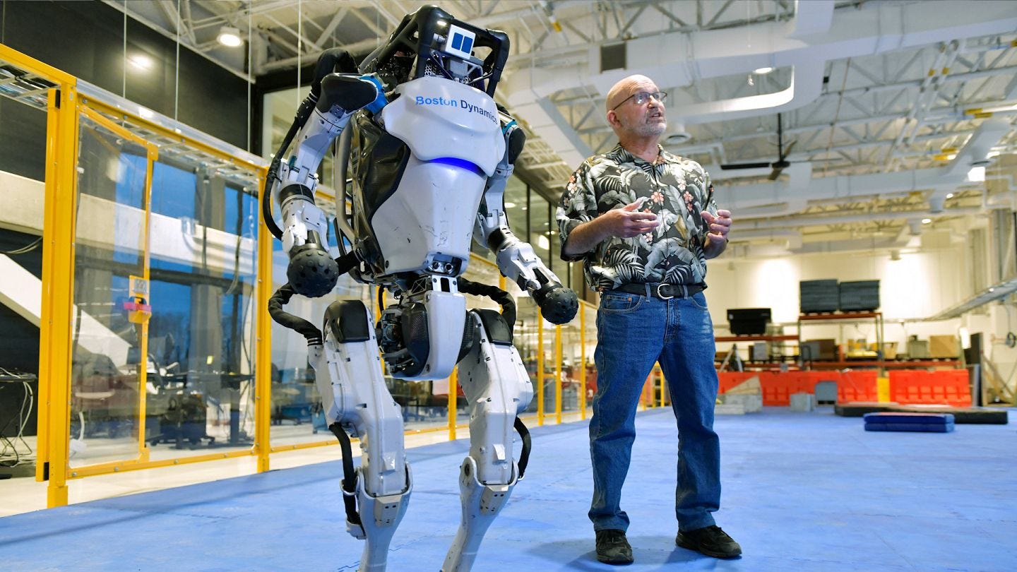 Backflipping Boston Dynamics robots show off impressive gymnast abilities  in parkour routine | Euronews