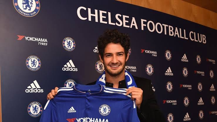 Alexandre Pato joins Chelsea