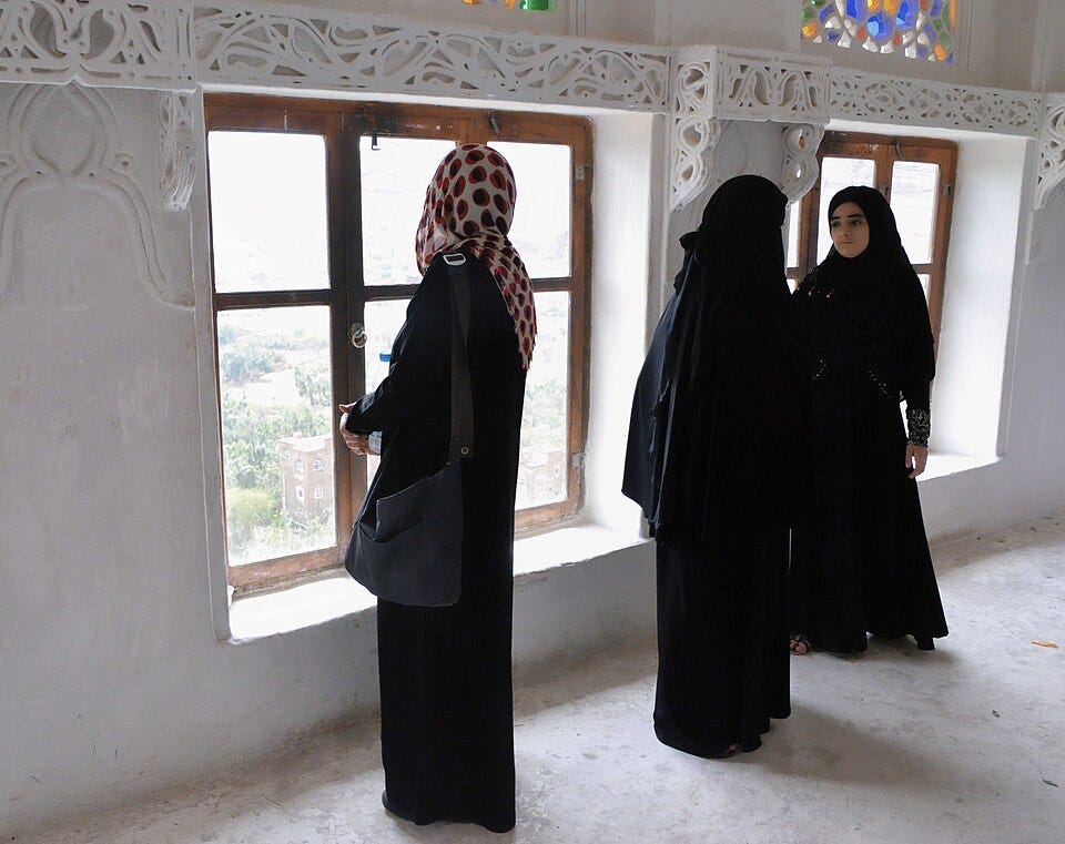 File:Be Respectful, Dress Locally, Yemen (12768689584).jpg File:Be Respectful, Dress Locally, Yemen (12768689584).jpg