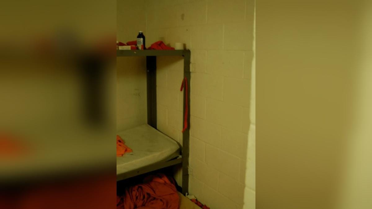 Jeffrey Epstein cell