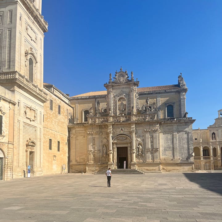 summer photos of Lecce's old town