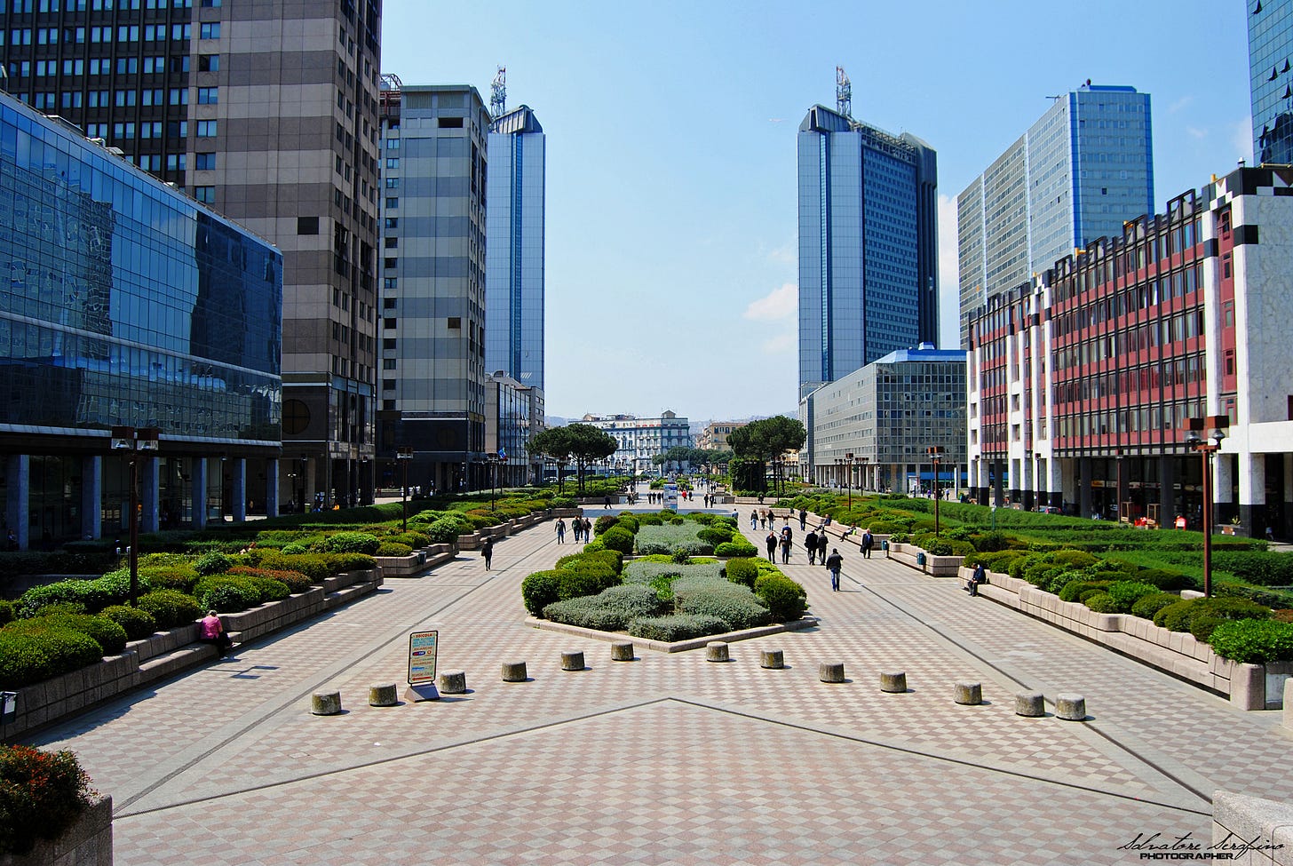 I grattacieli del Centro direzionale di Napoli I grattacieli del Centro direzionale di Napoli