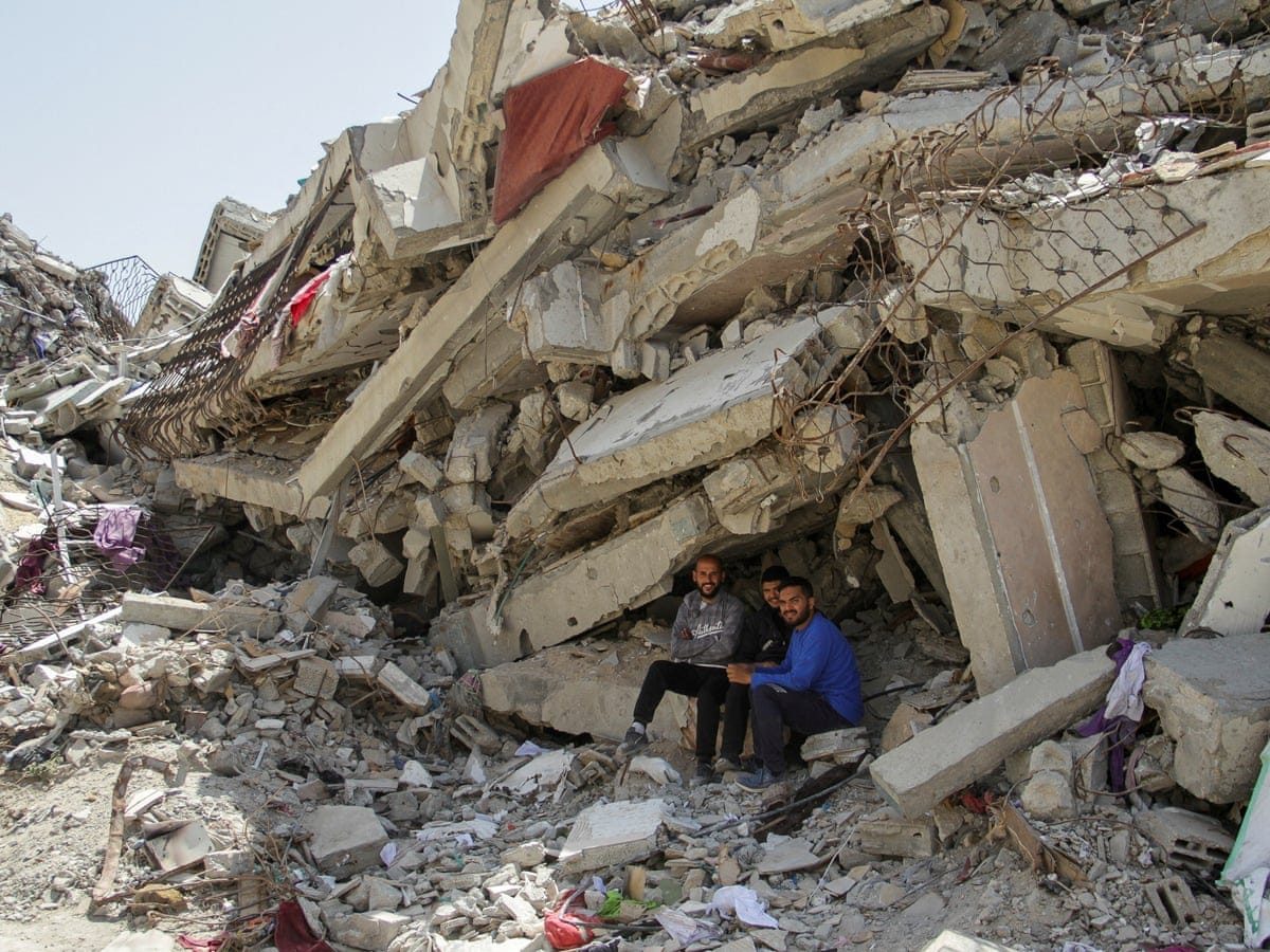 Middle East crisis: it could take 14 years to clear Gaza Strip of rubble  and unexploded bombs, says UN official – as it happened | Israel-Gaza war |  The Guardian