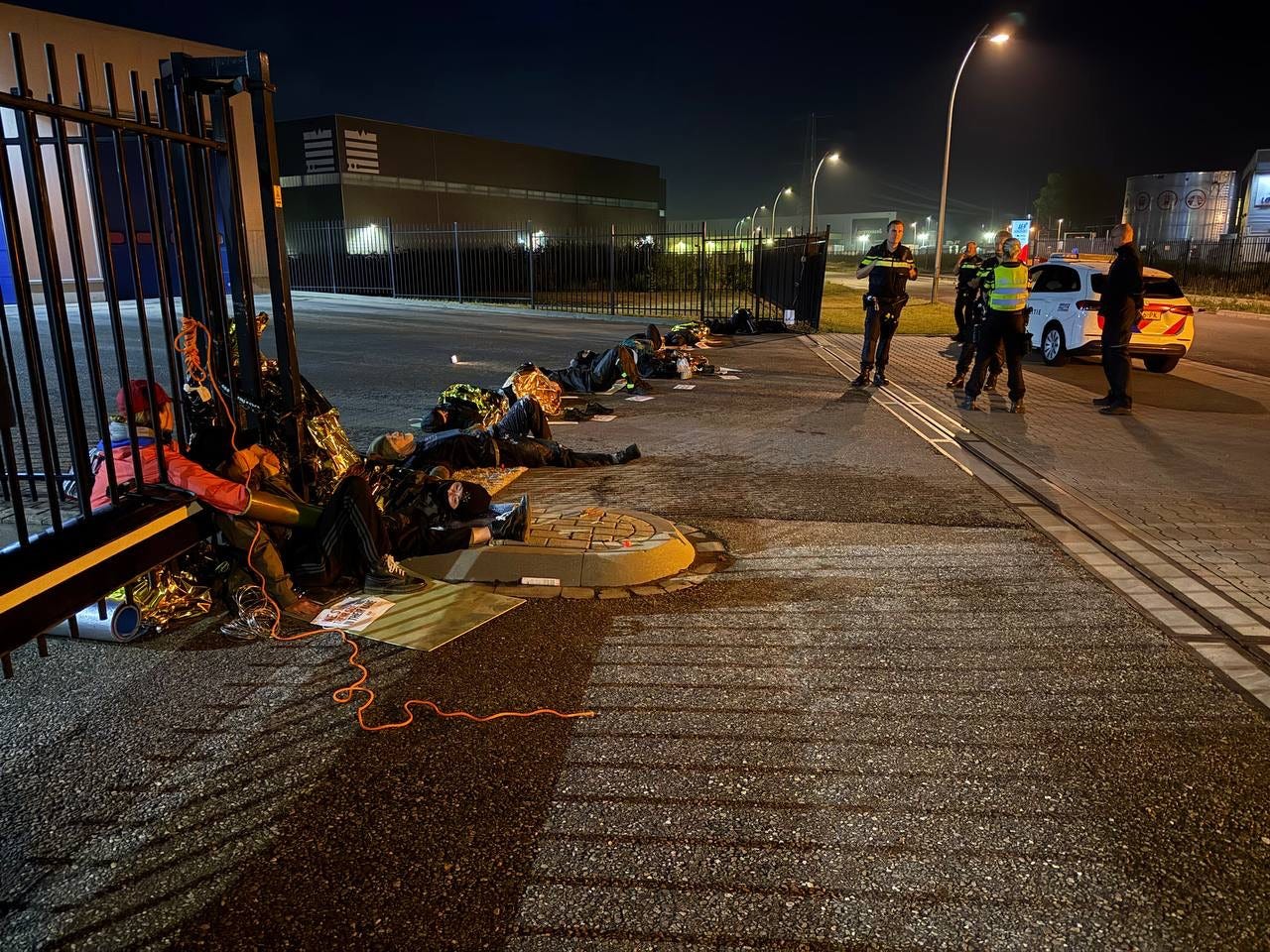 Animal rights activists blockade Apeldoorn abattoirs, 40 arrests - DutchNews.nl
