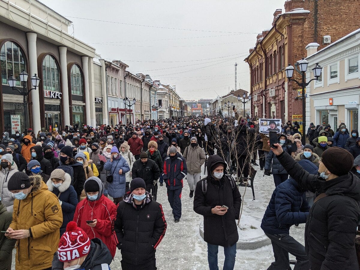Три-два-раз, Путин — пид@ас! Репортаж с митинга Навального в Иркутске
