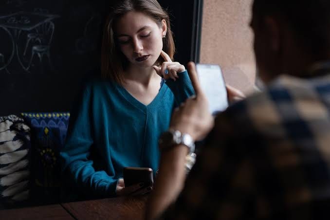 Why Am I Bored In My Relationship? Signs and What to Do