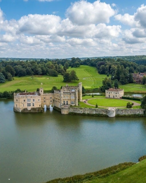 May be an image of castle and the Cotswolds